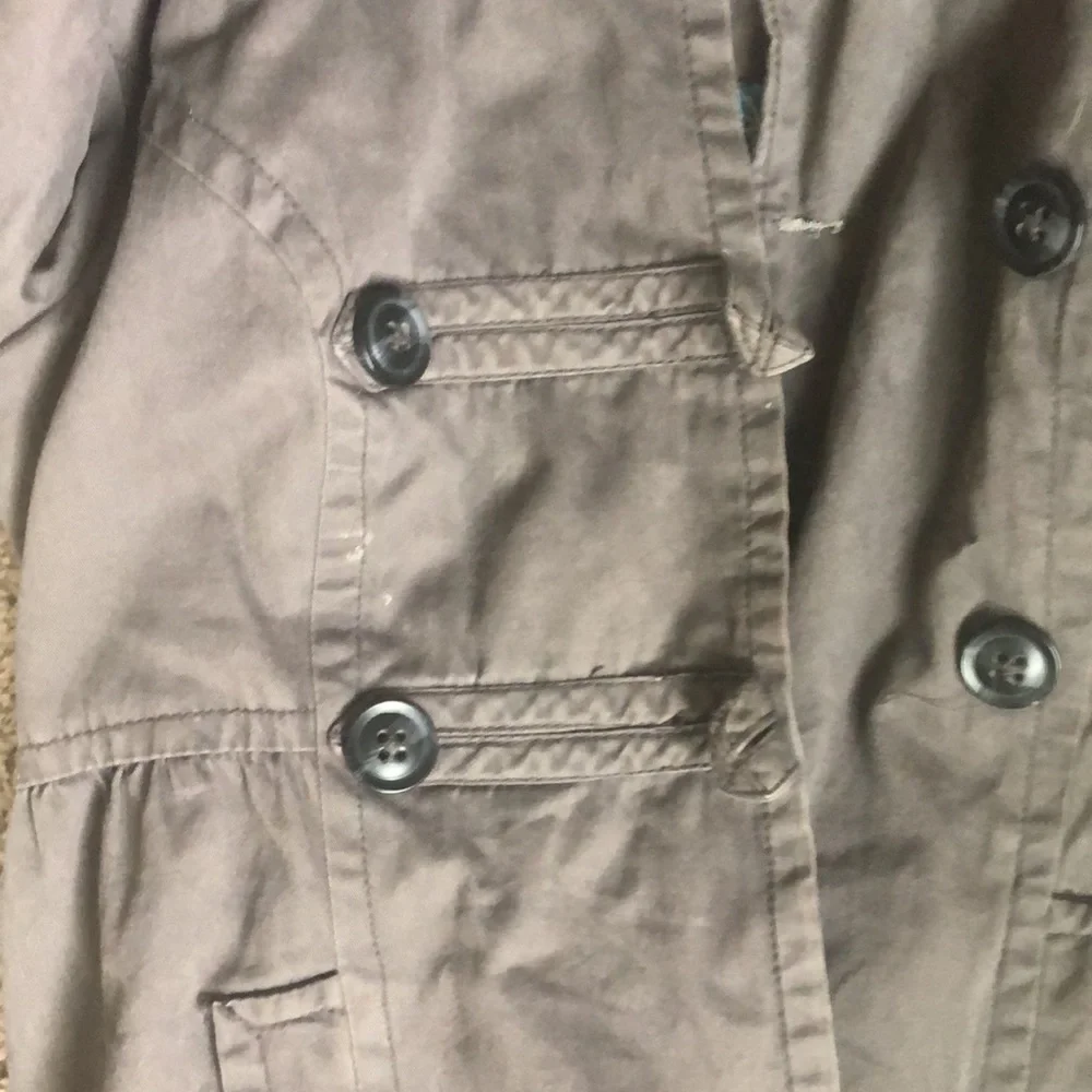 Jacket - Picture 3 of 4